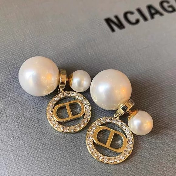 Reversible pearl earrings - Picture 1 of 5